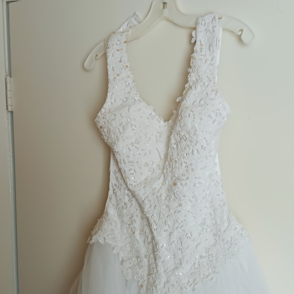 OC by Oleg Cassini White Wedding Dress